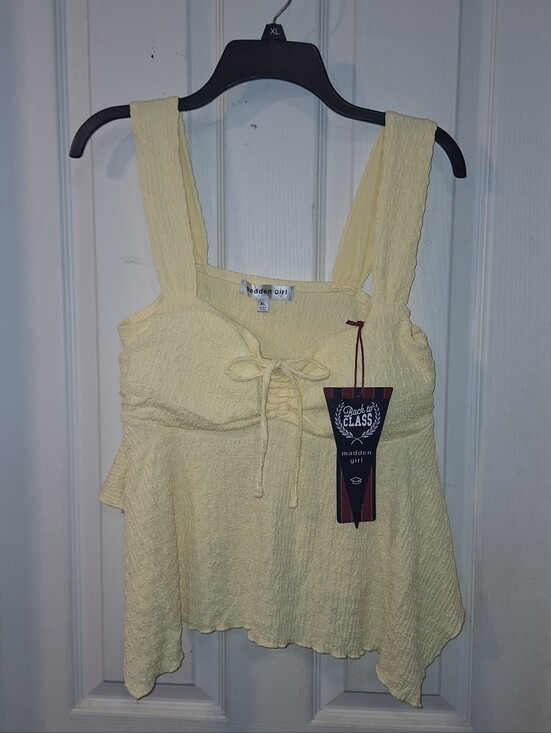 Madden Girl Tops - Madden Girl Light Yellow Textured Tie-Front Tank